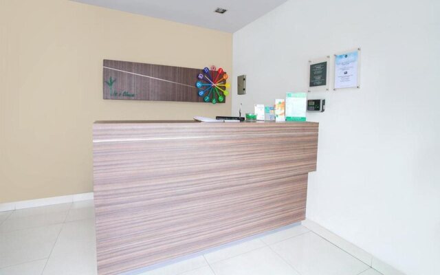 LeGreen Suite Gatot Subroto