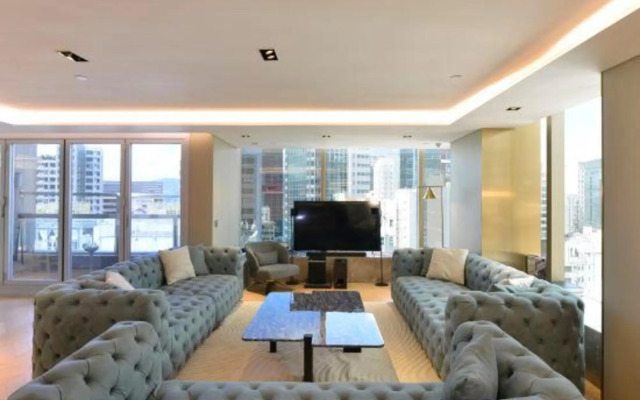 338 Apartment