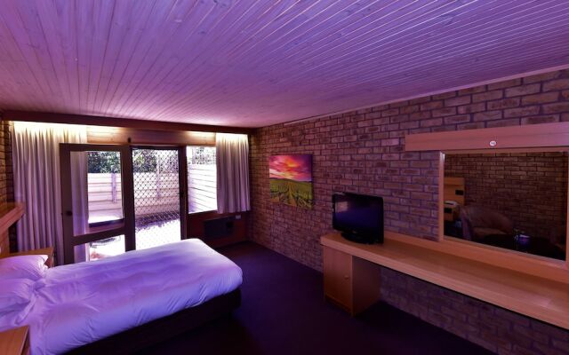 Flinders Cove Motel