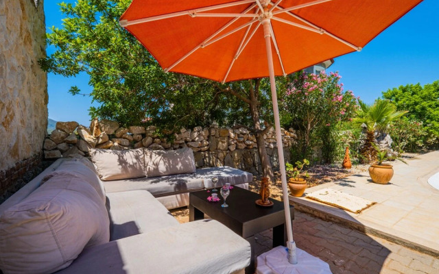 Infinity Flora Villa