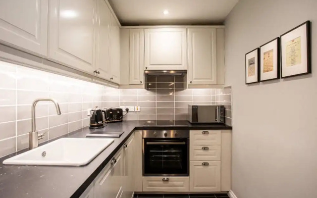 Belfast City Centre Luxury Apartment