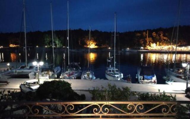 Bed And Breakfast 3 Stars Galaxidi