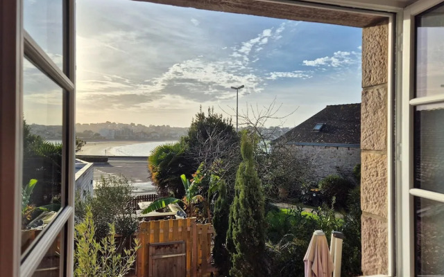 Nice Holiday Flat, 100 m From the Beach, Erquy