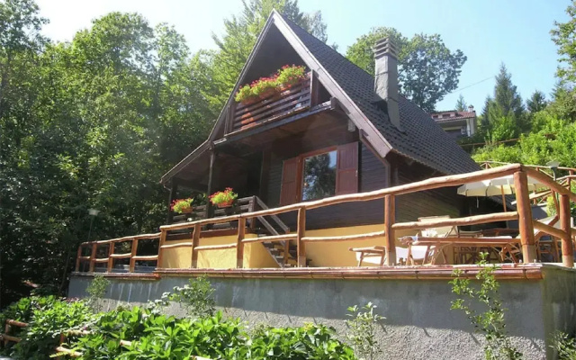Alpine Getaway in Tuscany