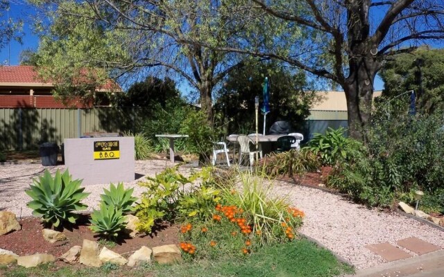 Orana Motor Inn