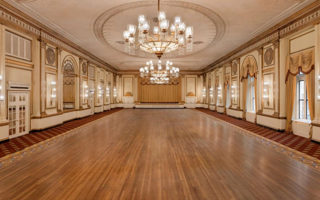 Fairmont Hotel Vancouver