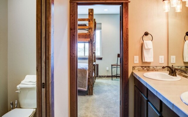 Livingston - Crazy Mountain Lodge