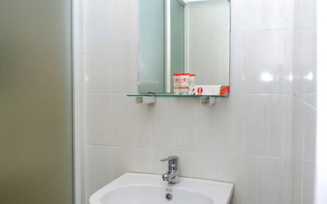 Super OYO 389 Sky Guesthouse