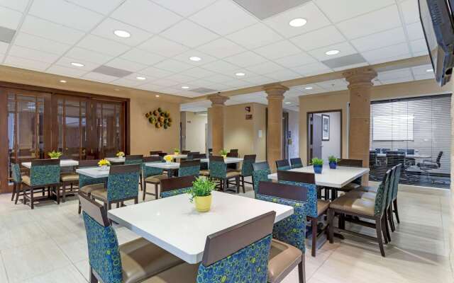 Comfort Suites Kingwood Houston North