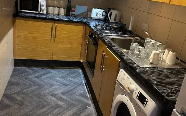 Stunning 4bedrooms Flat