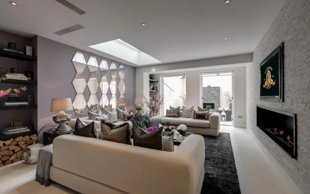 Majestic Belgrave House Next to Buckingham Palace Garden