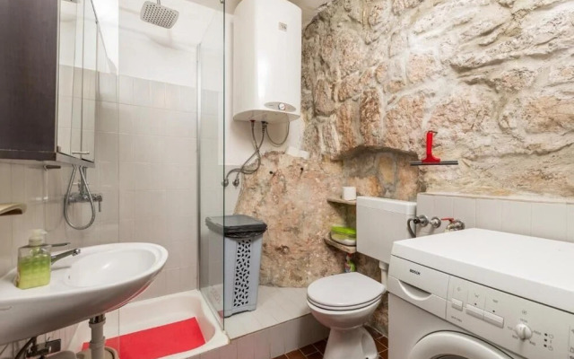 Villa Cave Romana