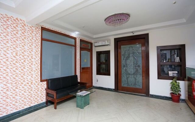 OYO 14100 Hotel D Meridien
