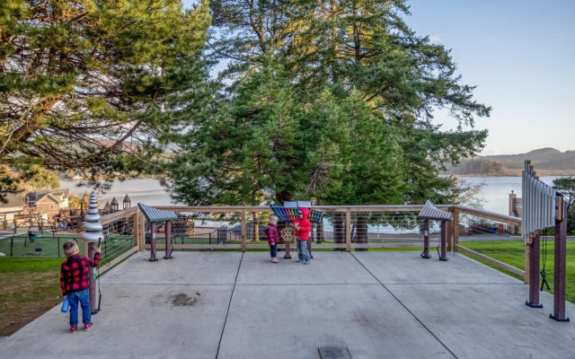 Anchor House - Lincoln City