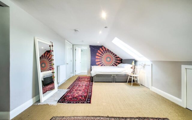 Luxury 2bed Apart on Frederick St - Heart of City