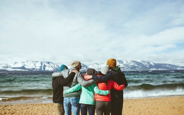 Luxury Residence - Gondola across the Street 2 Bedroom Condo by RedAwning