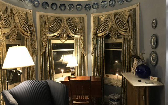 The Gables Bed and Breakfast Philadelphia