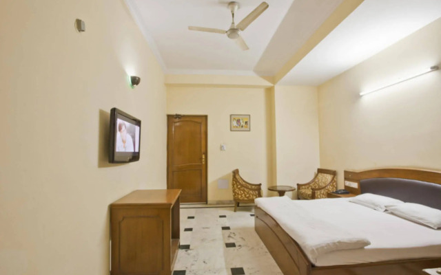 OYO 7845 Hotel Orchid Garden