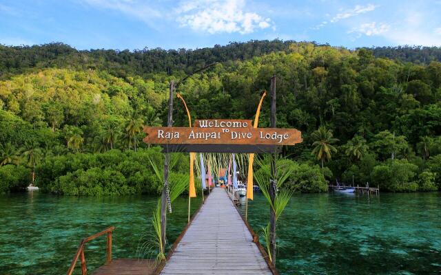 Raja Ampat Dive Lodge