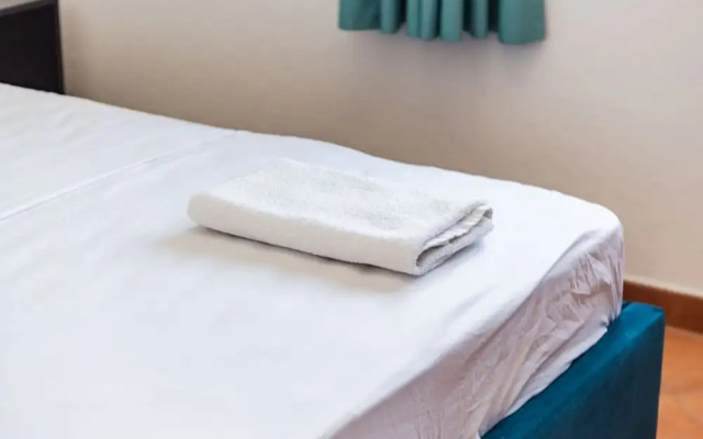 Red House 2 in Shkod r