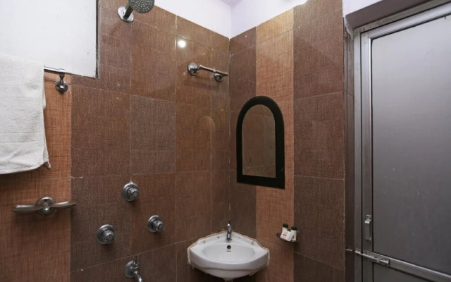 Hotel SS Exotica by OYO Rooms
