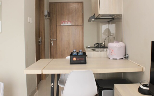 Nice Studio At Gateway Park Lrt City Bekasi Apartment