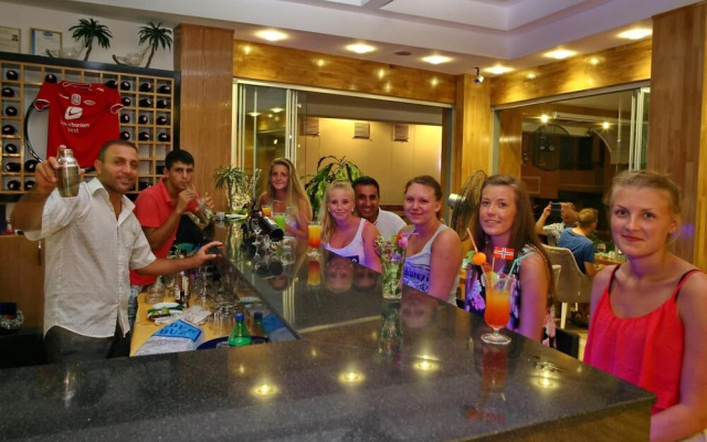 Magi Apart Hotel