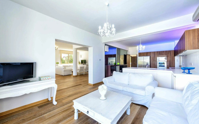 Villa Sea Breeze