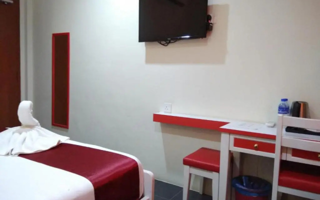 Pz Hotel