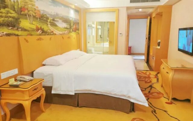 Vienna Hotel Shenzhen Fuyong Fenghuangshan