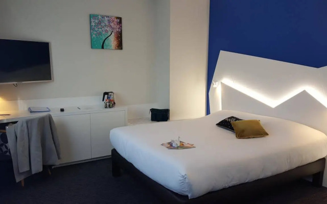Origami Hotel