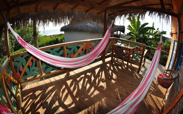 Azuluna Ecolodge