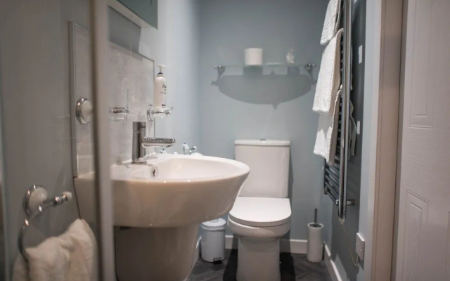 Fir Tree B&B at Galvelbeg House