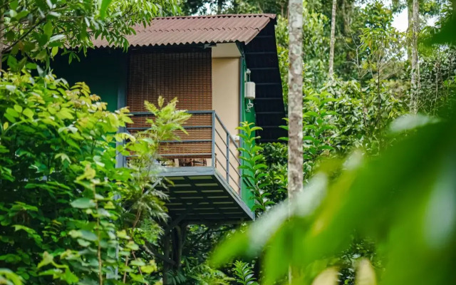 Edens Resort