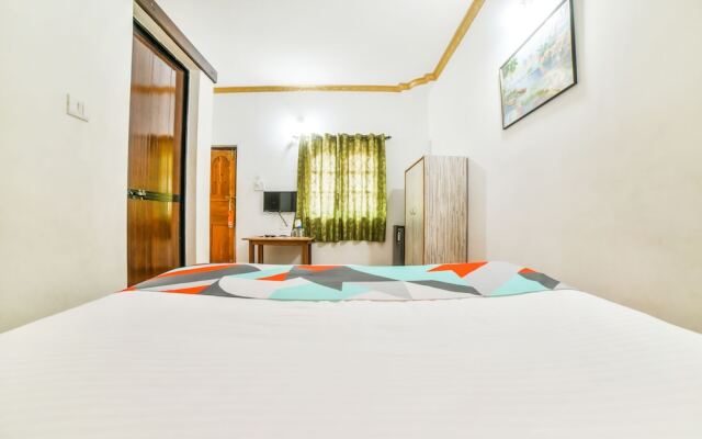 FabHotel Arpora Lakeview