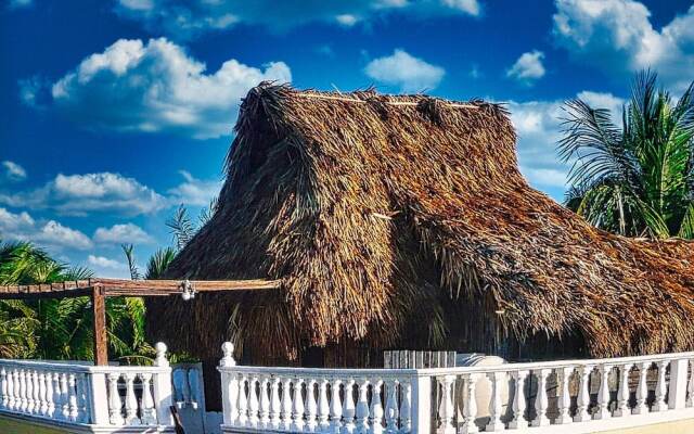 Beachfront Groundfloor Hacienda del Cuyo