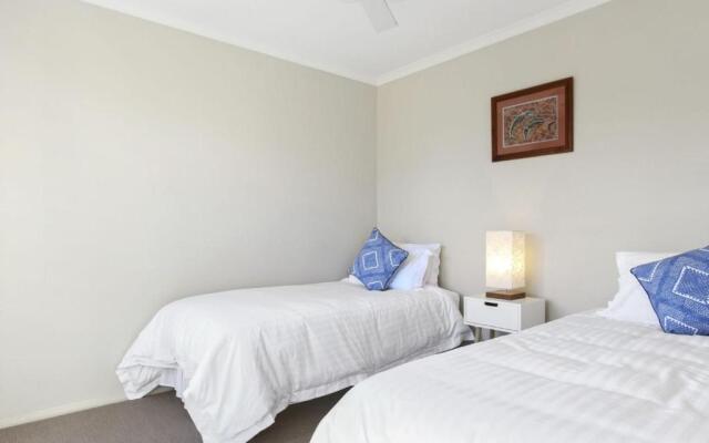 South Pacific Crescent 75, Ulladulla
