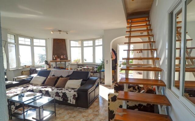 Property with amazing sea view and pool