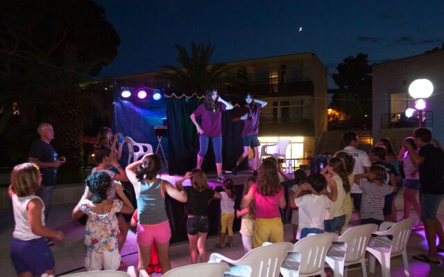 Aparthotel Comtat Sant Jordi