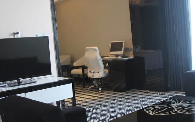 Crystal International Hotel