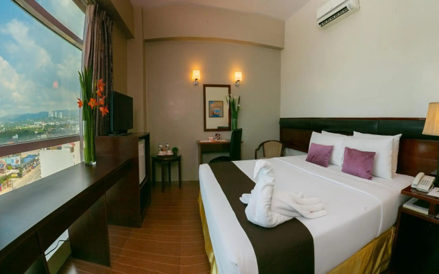 Allure Hotel & Suites
