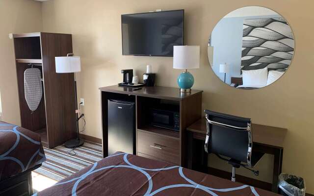 Super 8 by Wyndham Joliet