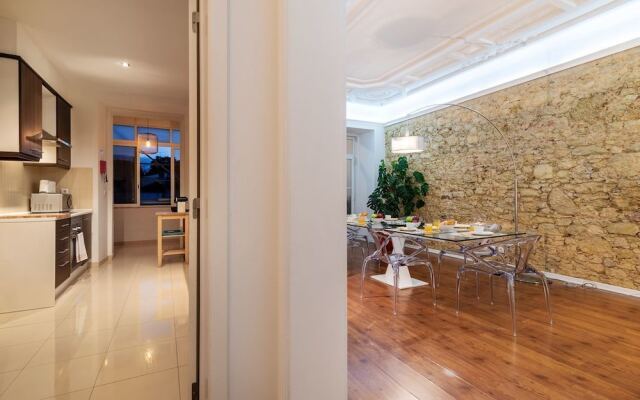 Wide and Modern Apartment in Lisbon