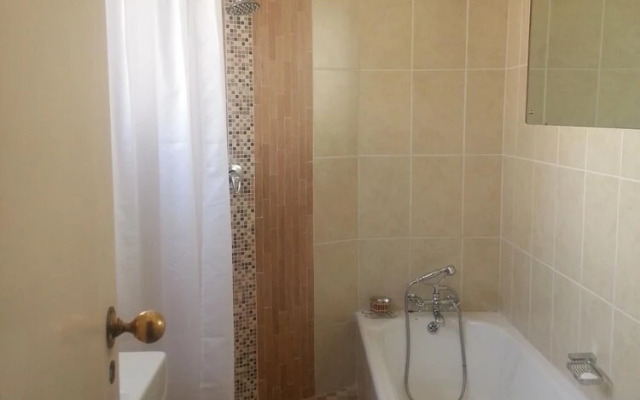 Somona Guest House