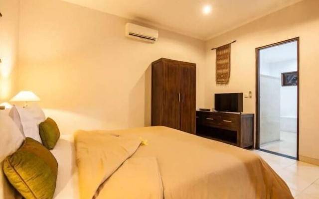 SMV . 7-BR · 7BR Pool Prime Area Walk to Beach N Shops Legian – Guest Rooms – Kuta
