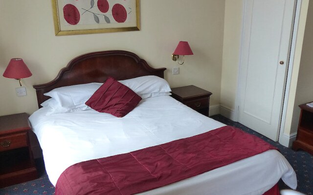 The George Hotel