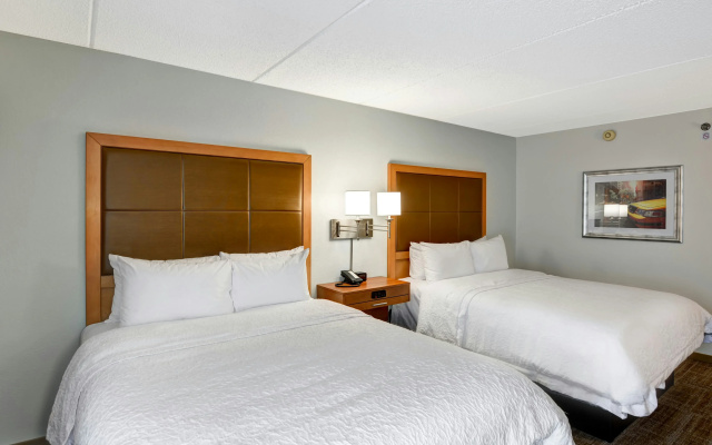 Hampton Inn Albany-Wolf Road (Airport)