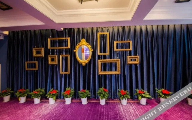 Perfect Theme Hotel