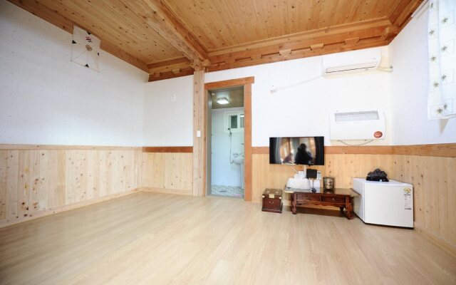 Star Rest Hanok