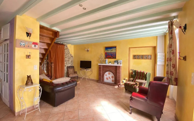 Charming Holiday Home With Garden in the Cotentin